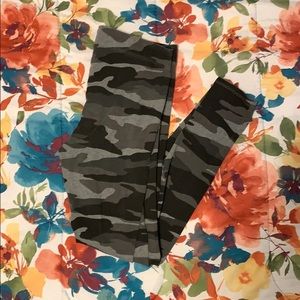 Gray/Black Camo Leggings